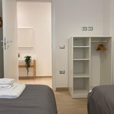 Modern City Apartment Modena Exterior foto